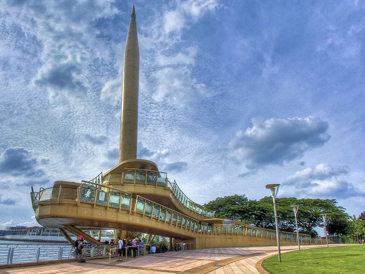 BEST! 30+ Tempat Menarik di Putrajaya